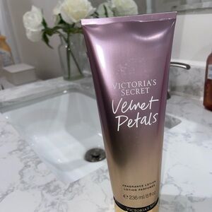 Victoria's Secret Velvet Petals Lotion - Pink and Gold